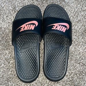 Nike slides